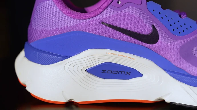 Nike Structure Plus_05