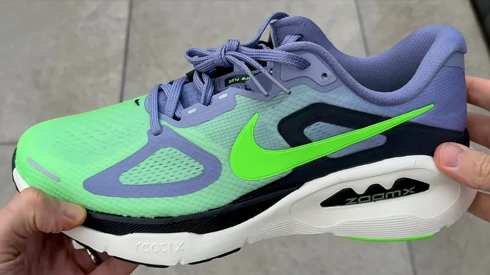 Nike Structure Plus_2