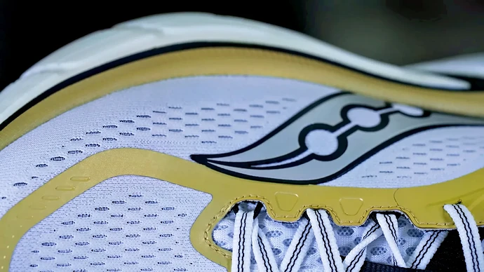 Saucony Paramount Max_11