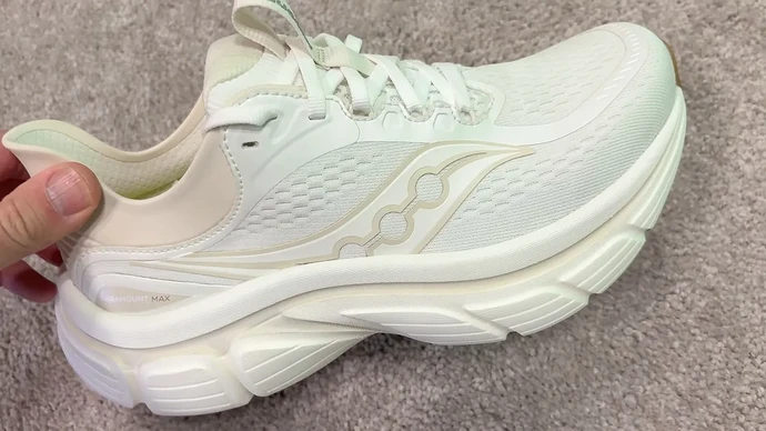 Saucony Paramount Max_07